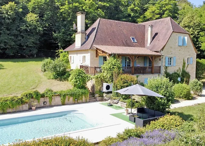 Casa de Férias Propriete Aux Eyzies Avec Piscine Privee Pour 6 Personnes - Fr-1-824-12